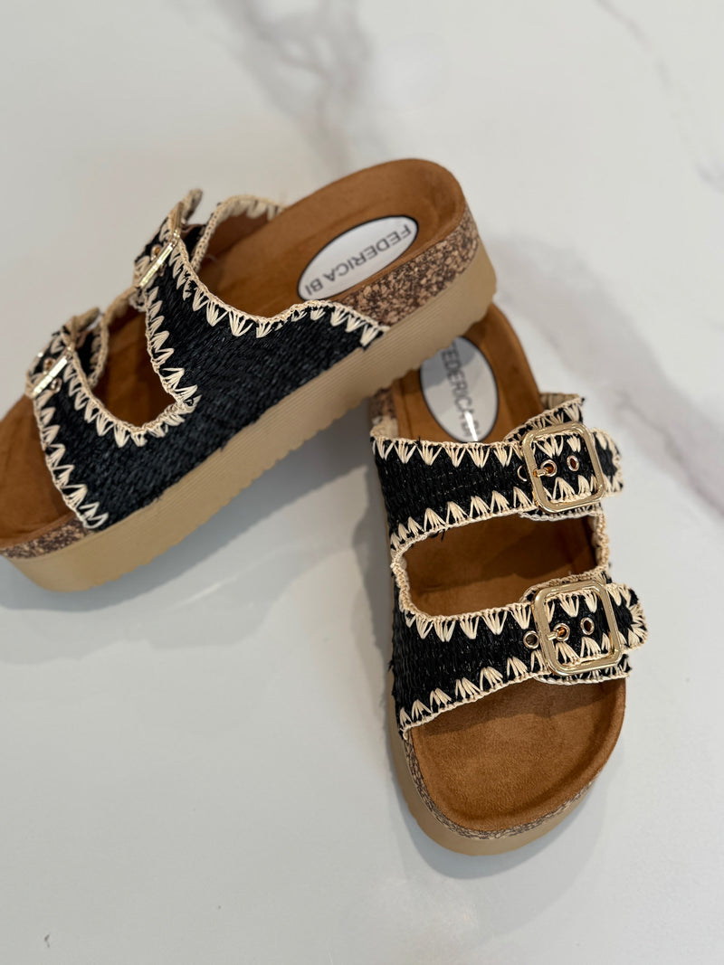Sabot nero con fibbia FEDERICA BI