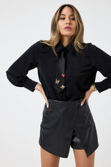 Camicia con cravatta con spille FEDERICA BI ( più colori )