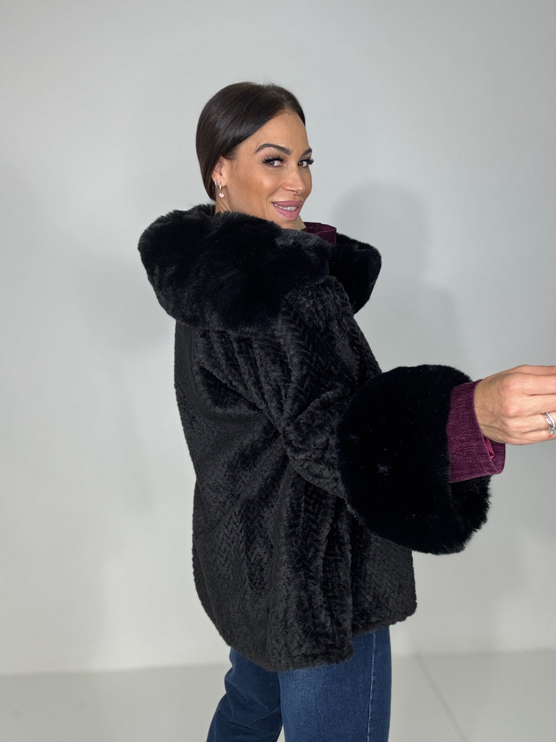 Giacca in ecopelliccia nera FEDERICA BI