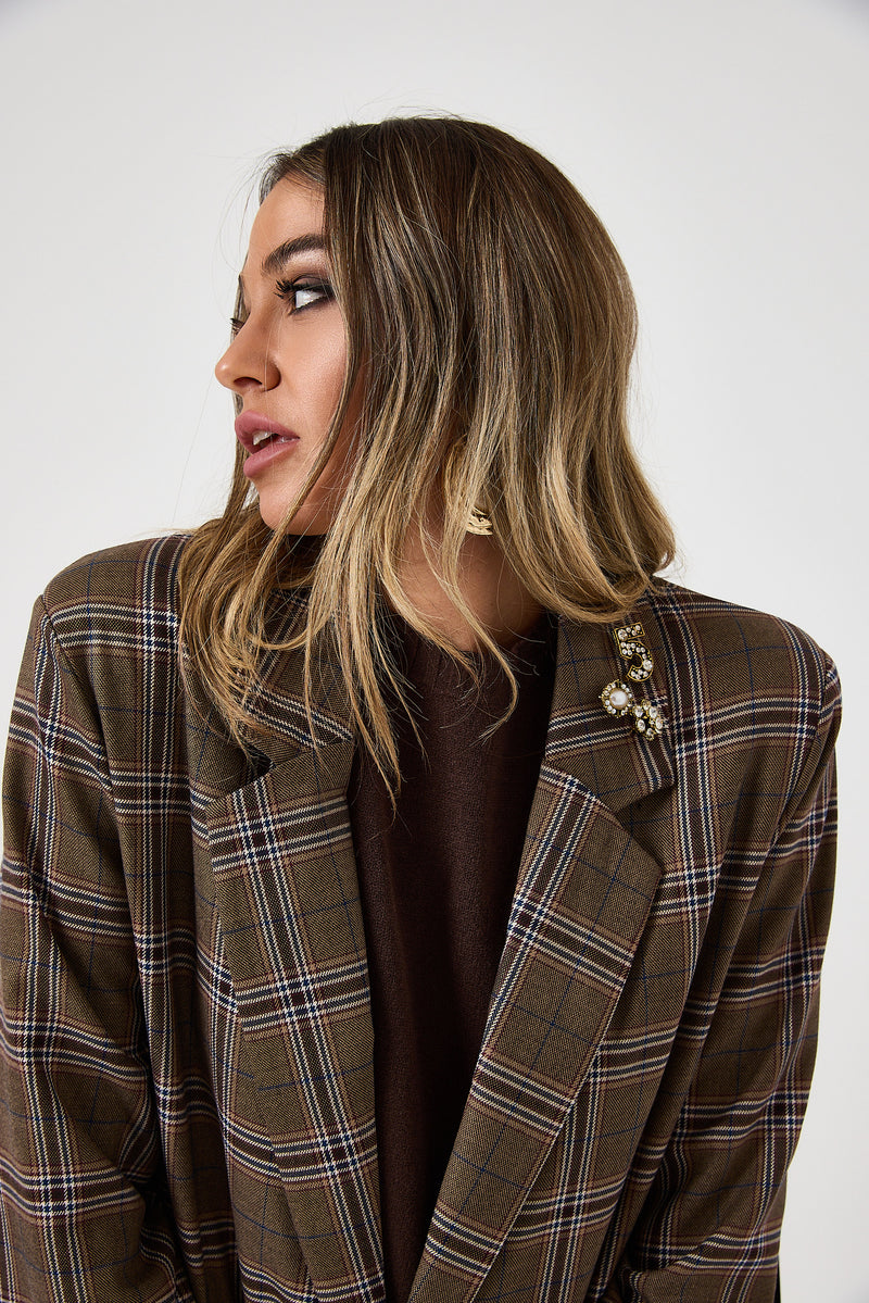 Blazer tartan con frange e spille gioiello FEDERICA BI