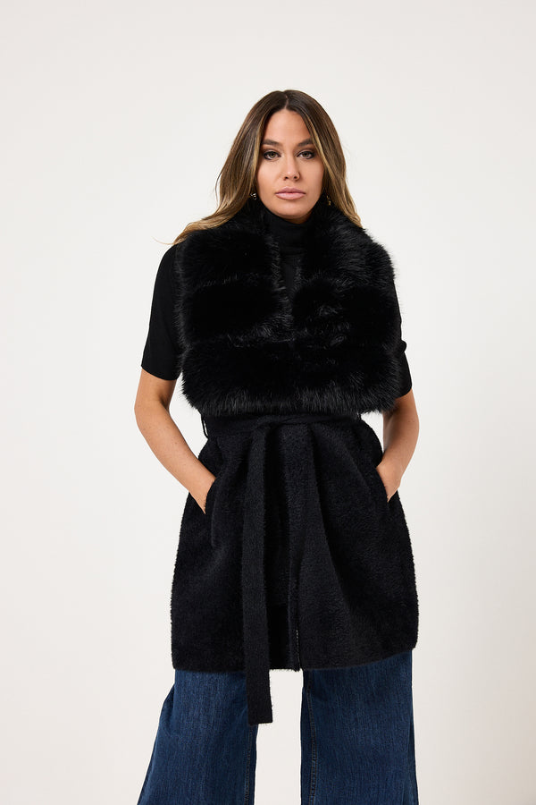 Gilet nero in ciniglia ed ecopelliccia FEDERICA BI