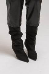 Tronchetto nero in suede FEDERICA BI
