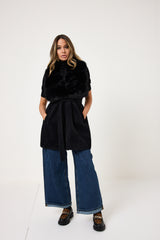 Gilet nero in ciniglia ed ecopelliccia FEDERICA BI