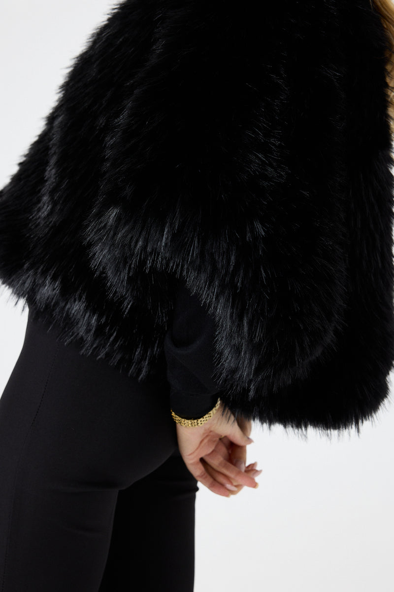 Ecopelliccia nera FEDERICA BI