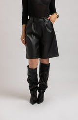 Bermuda in ecopelle nero FEDERICA BI